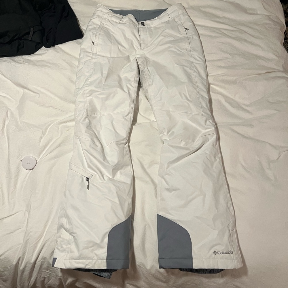Columbia Women’s White Insulated Snow Pants